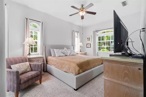 Bedroom - 4703 4th Avenue Dr E, Bradenton, FL 34208 photo 1 of 13