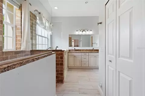 Entry Way - 4703 4th Avenue Dr E, Bradenton, FL 34208 photo 3 of 3