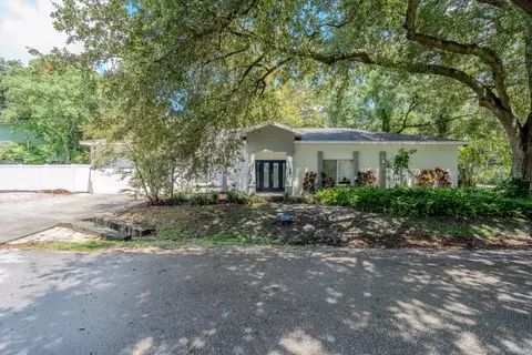 5114 Chilkoot St, Tampa, FL 33617