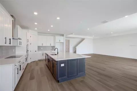 Kitchen - 8924 Deep Horizon Loop, Parrish, FL 34219 photo 2 of 4