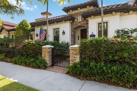 Exterior - 146 E Tampa Ave, Venice, FL 34285 photo 3 of 7
