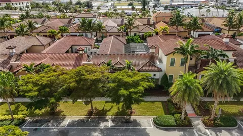View/Area - 146 E Tampa Ave, Venice, FL 34285 photo 1 of 3