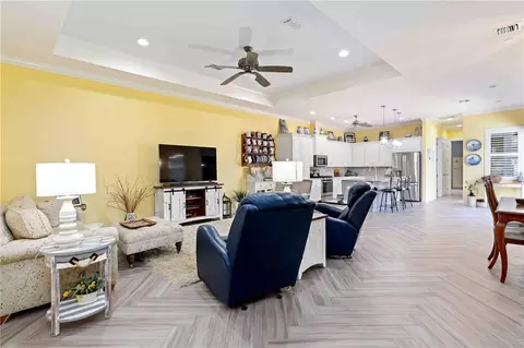 Living - 146 E Tampa Ave, Venice, FL 34285 photo 1 of 2