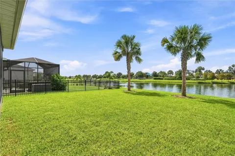Exterior - 11447 Gallatin Trl, Parrish, FL 34219 photo 6 of 13