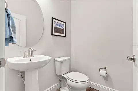 Bath - 11447 Gallatin Trl, Parrish, FL 34219 photo 4 of 4