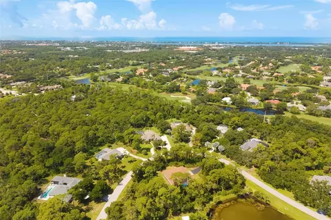 View/Area - 296 Pine Ranch Trl, Osprey, FL 34229 photo 6 of 15
