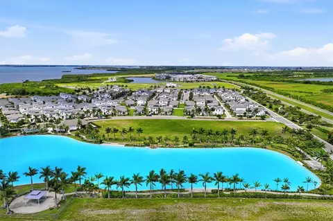 View/Area - 5935 Redbay Blvd, Bradenton, FL 34210 photo 11 of 11