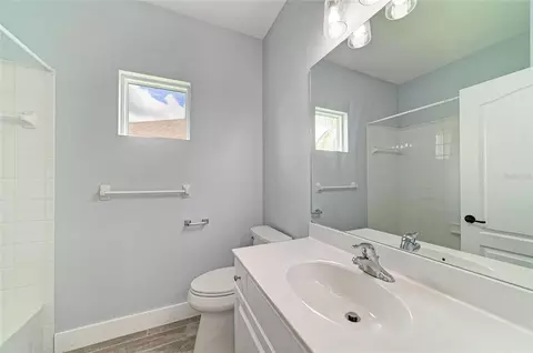Bath - 4158 Deep Creek Ter, Parrish, FL 34219 photo 3 of 4