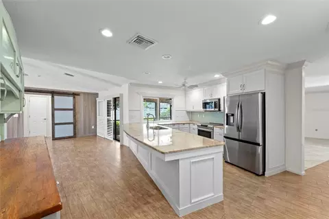 Kitchen - 1252 Waterside Ln, Venice, FL 34285 photo 7 of 9