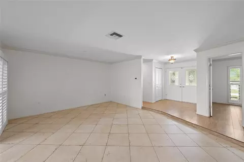 Living - 1252 Waterside Ln, Venice, FL 34285 photo 3 of 5