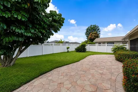 Exterior - 1252 Waterside Ln, Venice, FL 34285 photo 6 of 14