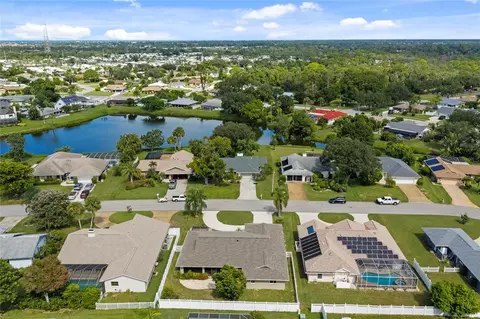 View/Area - 1252 Waterside Ln, Venice, FL 34285 photo 4 of 8