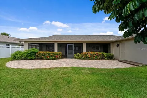 Exterior - 1252 Waterside Ln, Venice, FL 34285 photo 4 of 14