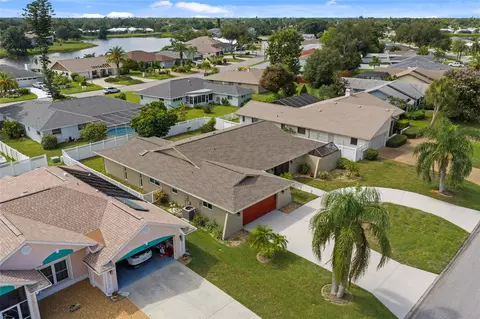 View/Area - 1252 Waterside Ln, Venice, FL 34285 photo 3 of 8