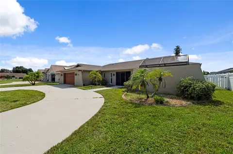 Exterior - 1252 Waterside Ln, Venice, FL 34285 photo 14 of 14