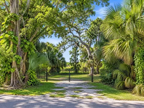 lot12 Montclair Dr, Sarasota, FL 34231