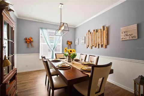 Dining - 6733 45th Ter E, Bradenton, FL 34203 photo 1 of 5
