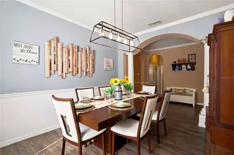 Dining - 6733 45th Ter E, Bradenton, FL 34203 photo 3 of 5