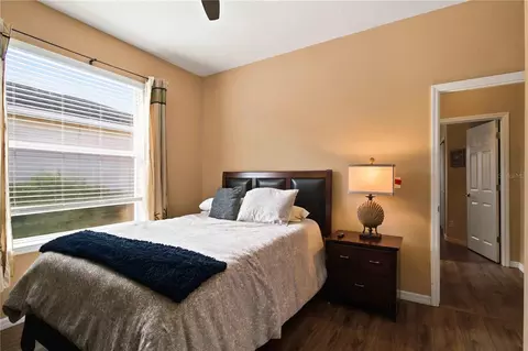 Bedroom - 6733 45th Ter E, Bradenton, FL 34203 photo 3 of 4
