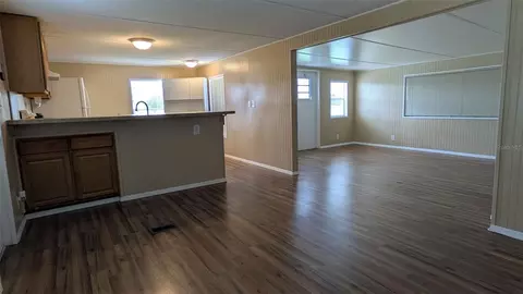 39518 Sterling Dr, Zephyrhills, FL 33542
