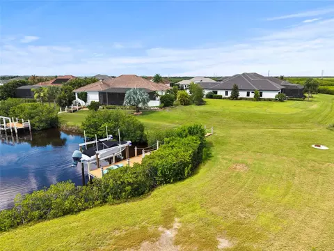 View/Area - 1622 Channelside Pl, Parrish, FL 34219 photo 10 of 16