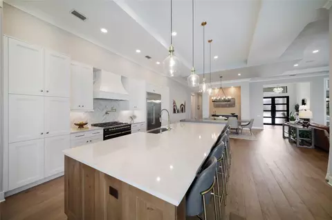 Kitchen - 1622 Channelside Pl, Parrish, FL 34219 photo 6 of 13