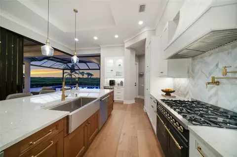 Kitchen - 1622 Channelside Pl, Parrish, FL 34219 photo 1 of 13