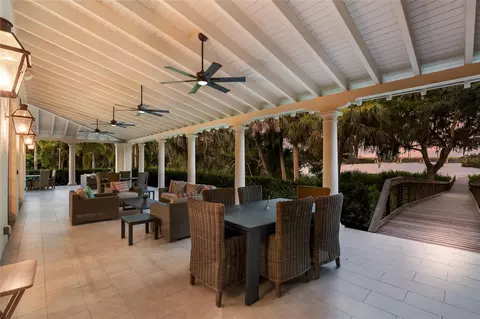 Exterior - 1622 Channelside Pl, Parrish, FL 34219 photo 19 of 21
