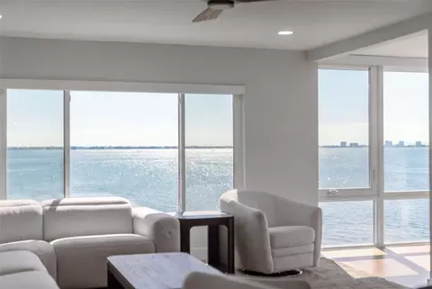 4800 Gulf Of Mexico Dr #PH 3, Longboat Key, FL 34228