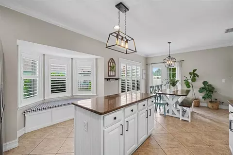 Kitchen - 5903 53rd Ln E, Bradenton, FL 34203 photo 3 of 4