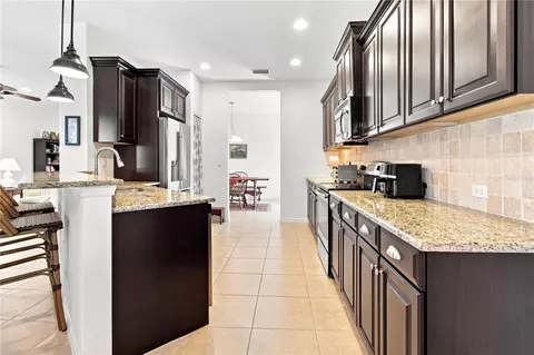Kitchen - 1329 Westover Ave, Parrish, FL 34219 photo 5 of 6
