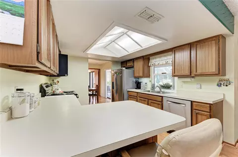 Kitchen - 22230 26th Ave E, Bradenton, FL 34211 photo 3 of 6