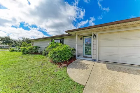 Exterior - 22230 26th Ave E, Bradenton, FL 34211 photo 6 of 21