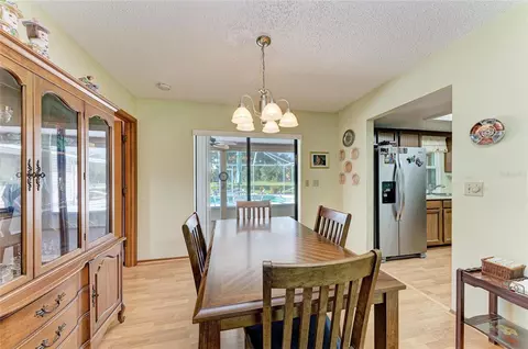 Dining - 22230 26th Ave E, Bradenton, FL 34211 photo 1 of 4