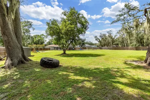 Exterior - 11304 Leprechaun Dr, Riverview, FL 33569 photo 6 of 9
