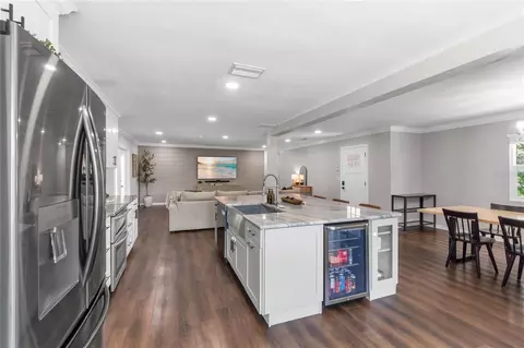 Kitchen - 11304 Leprechaun Dr, Riverview, FL 33569 photo 5 of 6