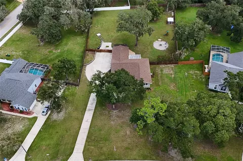 View/Area - 11304 Leprechaun Dr, Riverview, FL 33569 photo 2 of 6