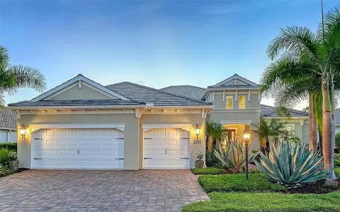 26599 Raphis Royale Blvd, Englewood, FL 34223