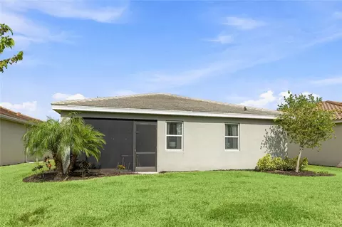 Exterior - 20285 Symphony Pl, Venice, FL 34293 photo 7 of 10