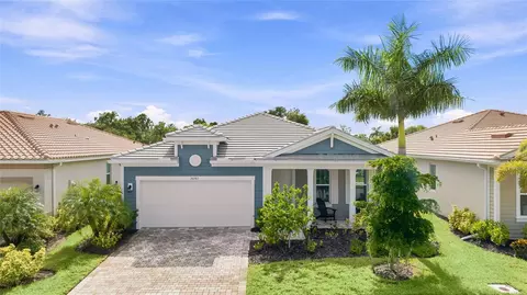 Exterior - 20285 Symphony Pl, Venice, FL 34293 photo 1 of 10