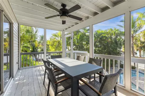 Exterior - 508 Spring Ave, Anna Maria, FL 34216 photo 3 of 8