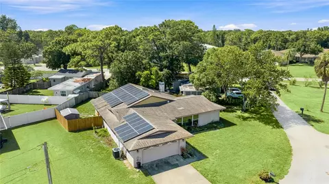 View/Area - 802 Embassy Rd, Largo, FL 33771 photo 1 of 2