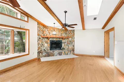 Living - 802 Embassy Rd, Largo, FL 33771 photo 2 of 2