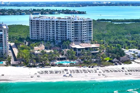 1300 Benjamin Franklin Dr #908, Sarasota, FL 34236