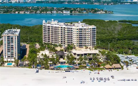 1300 Benjamin Franklin Dr #908, Sarasota, FL 34236