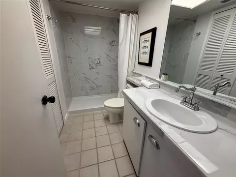 Bath - 7500 Placida Rd #2124, Placida, FL 33946 photo 4 of 4