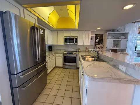 Kitchen - 7500 Placida Rd #2124, Placida, FL 33946 photo 2 of 2