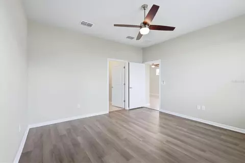 Bedroom - 8610 Backshore Ln, Parrish, FL 34219 photo 2 of 7