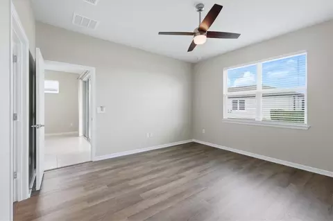 Bedroom - 8610 Backshore Ln, Parrish, FL 34219 photo 1 of 7