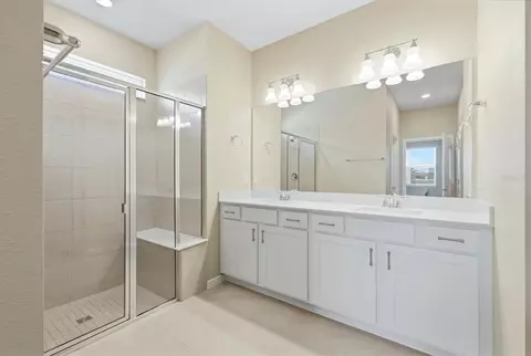 Bath - 8610 Backshore Ln, Parrish, FL 34219 photo 1 of 2